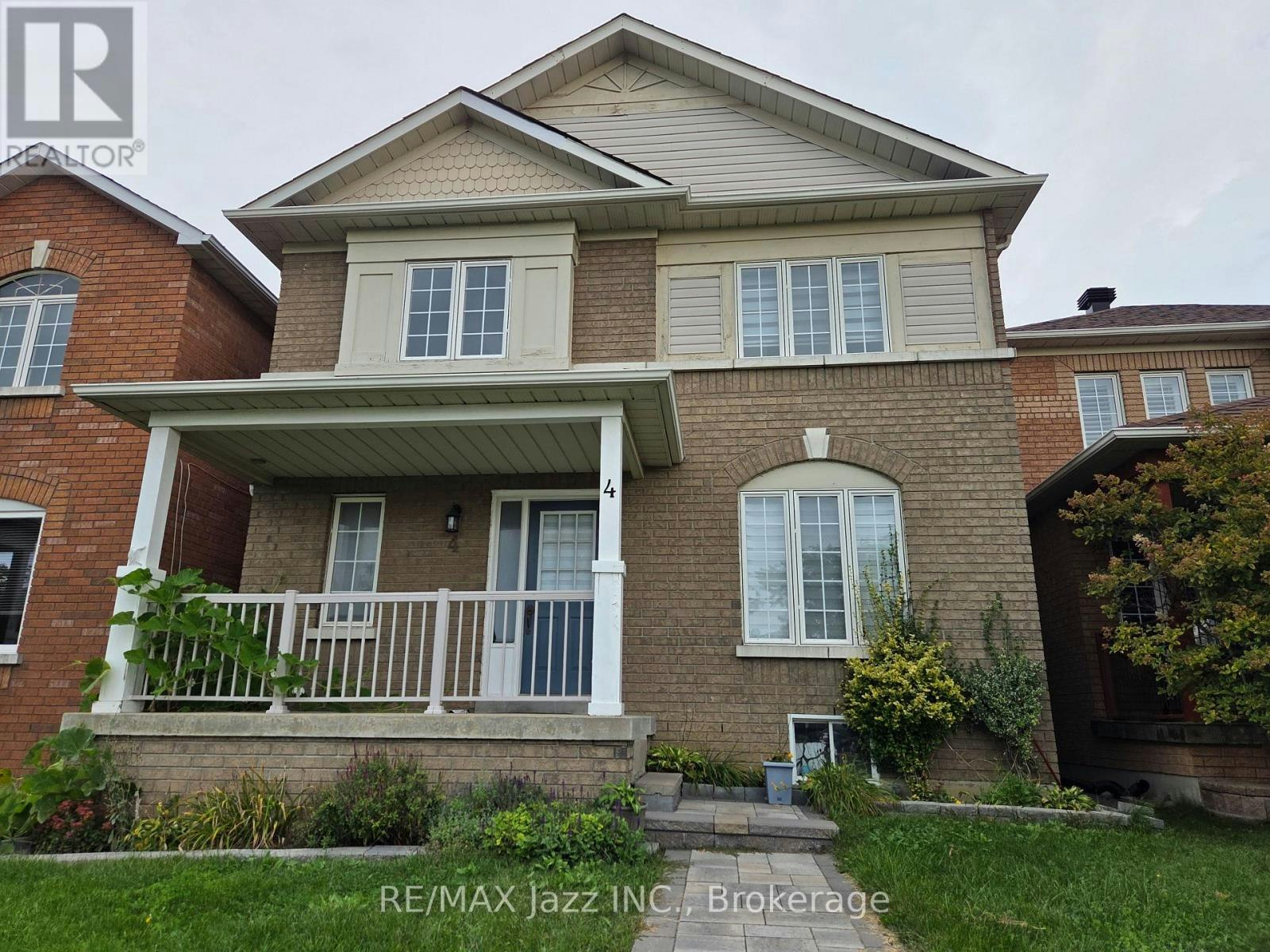 4 Mccartney Avenue, Whitby, ON, L1R 2Y3