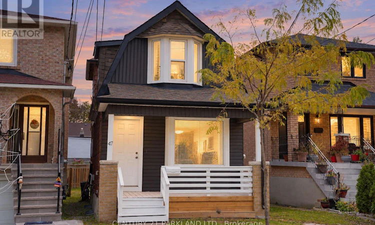 47 King Edward Avenue