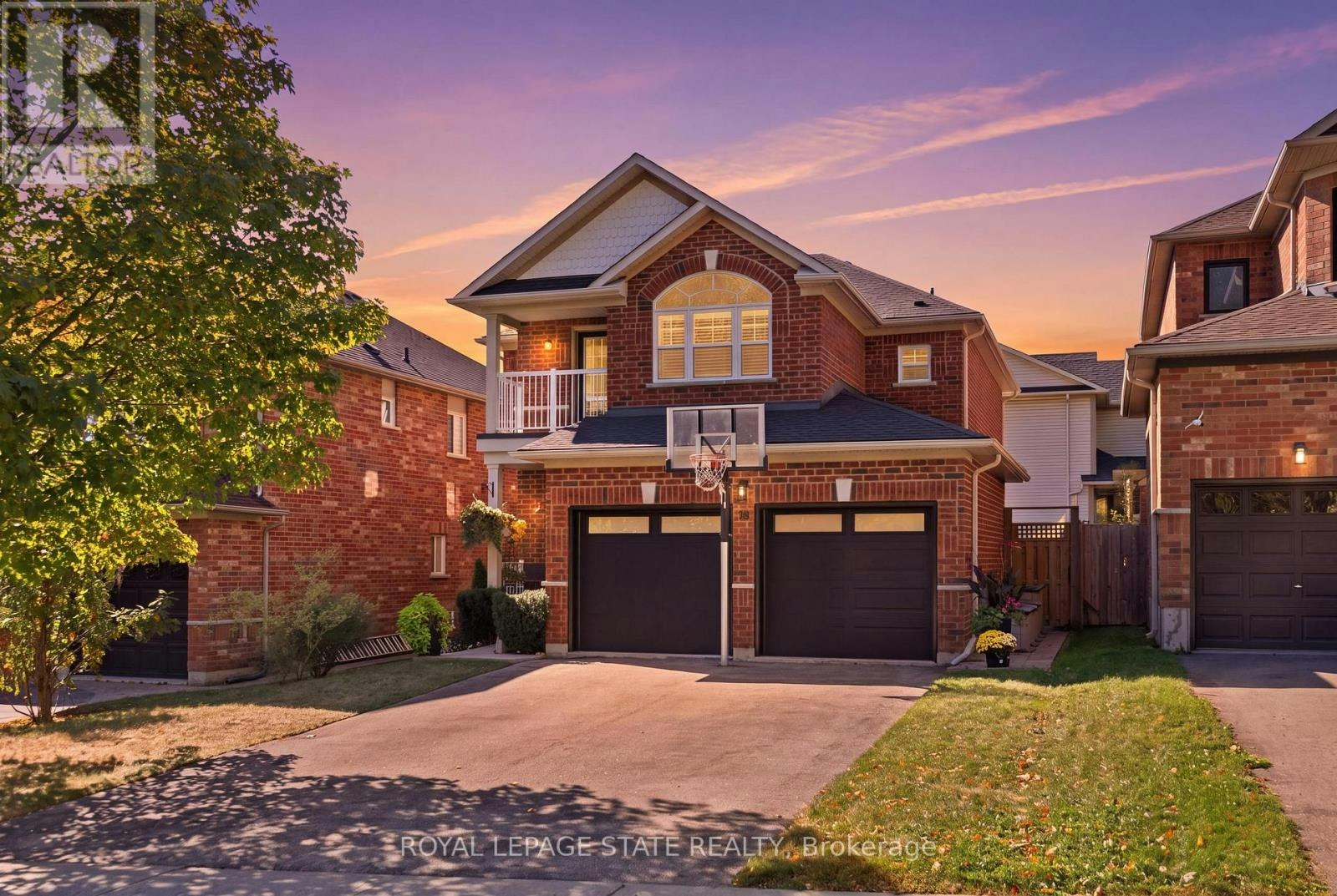79 Livingstone Drive, Hamilton, ON, L9H 7S4