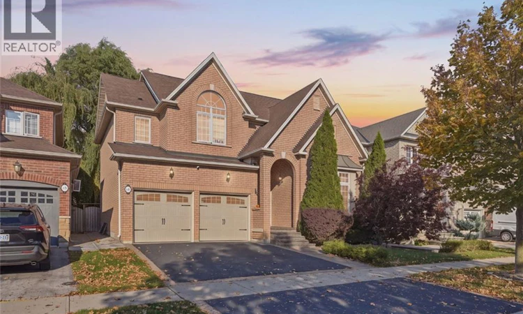 25 Bridgenorth Crescent