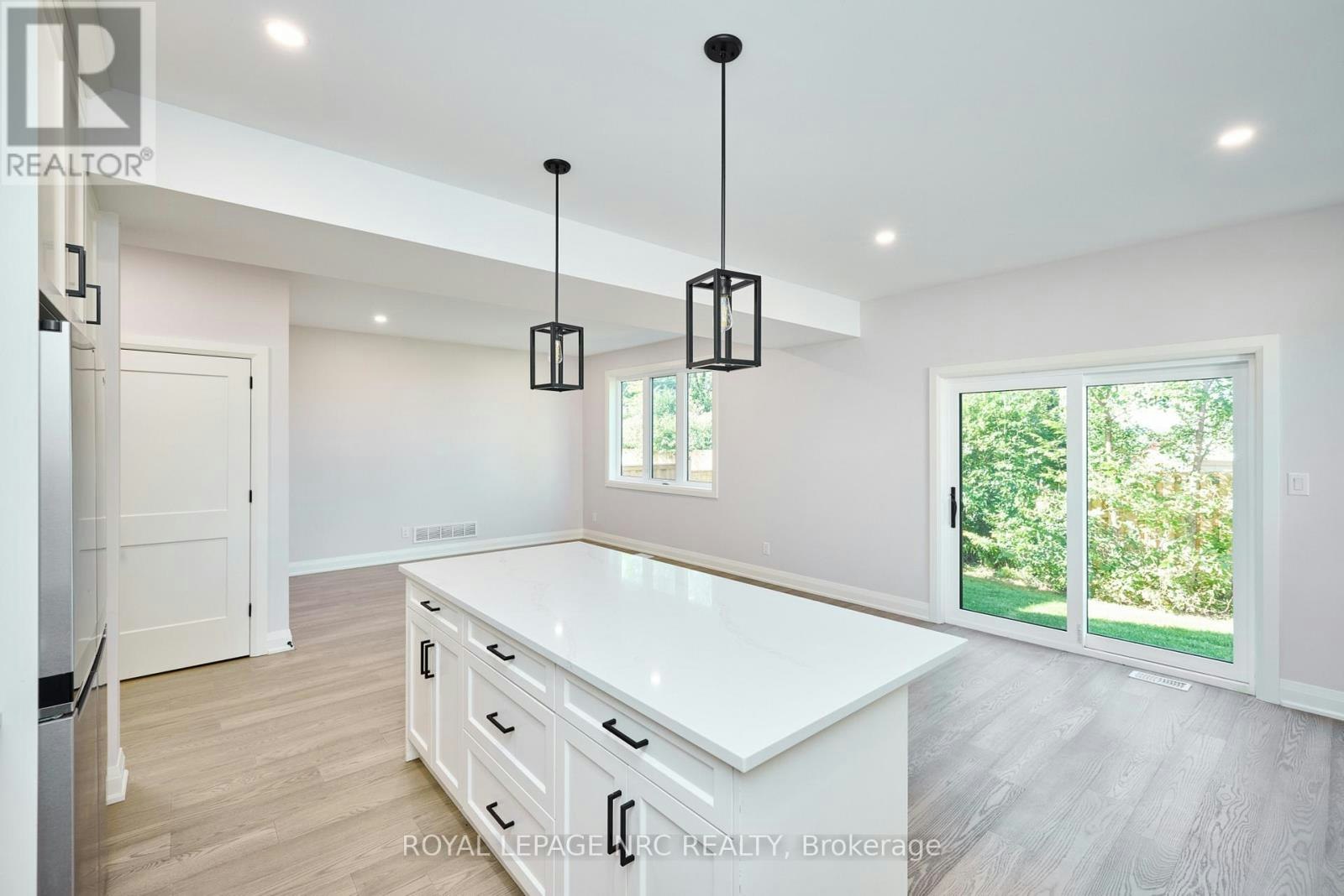 185 Hodgkins Avenue, Thorold, ON, L2V 1M2 - 13
