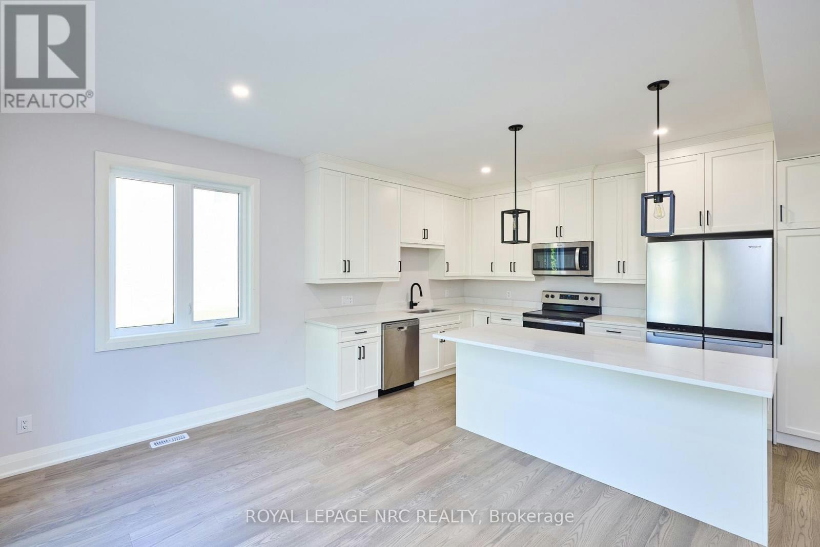 185 Hodgkins Avenue, Thorold, ON, L2V 1M2 - 17