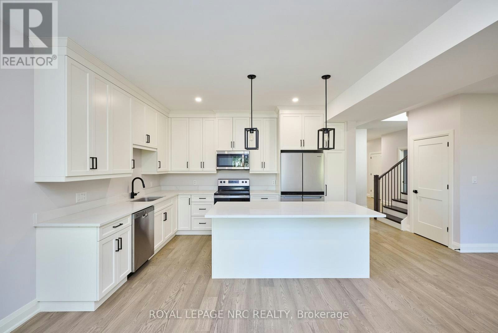 185 Hodgkins Avenue, Thorold, ON, L2V 1M2 - 11