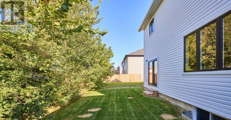 185 Hodgkins Avenue, Thorold, ON, L2V 1M2 - 4