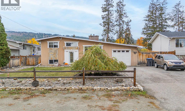 3482 Galloway Road