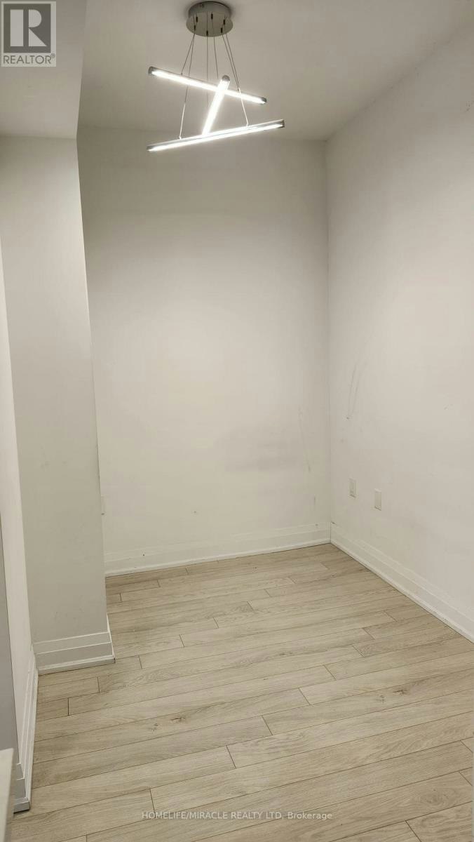 D102-5289 7 Highway, Vaughan, ON, L4L 0J1 - 11