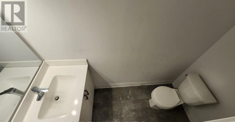 D102-5289 7 Highway, Vaughan, ON, L4L 0J1 - 10