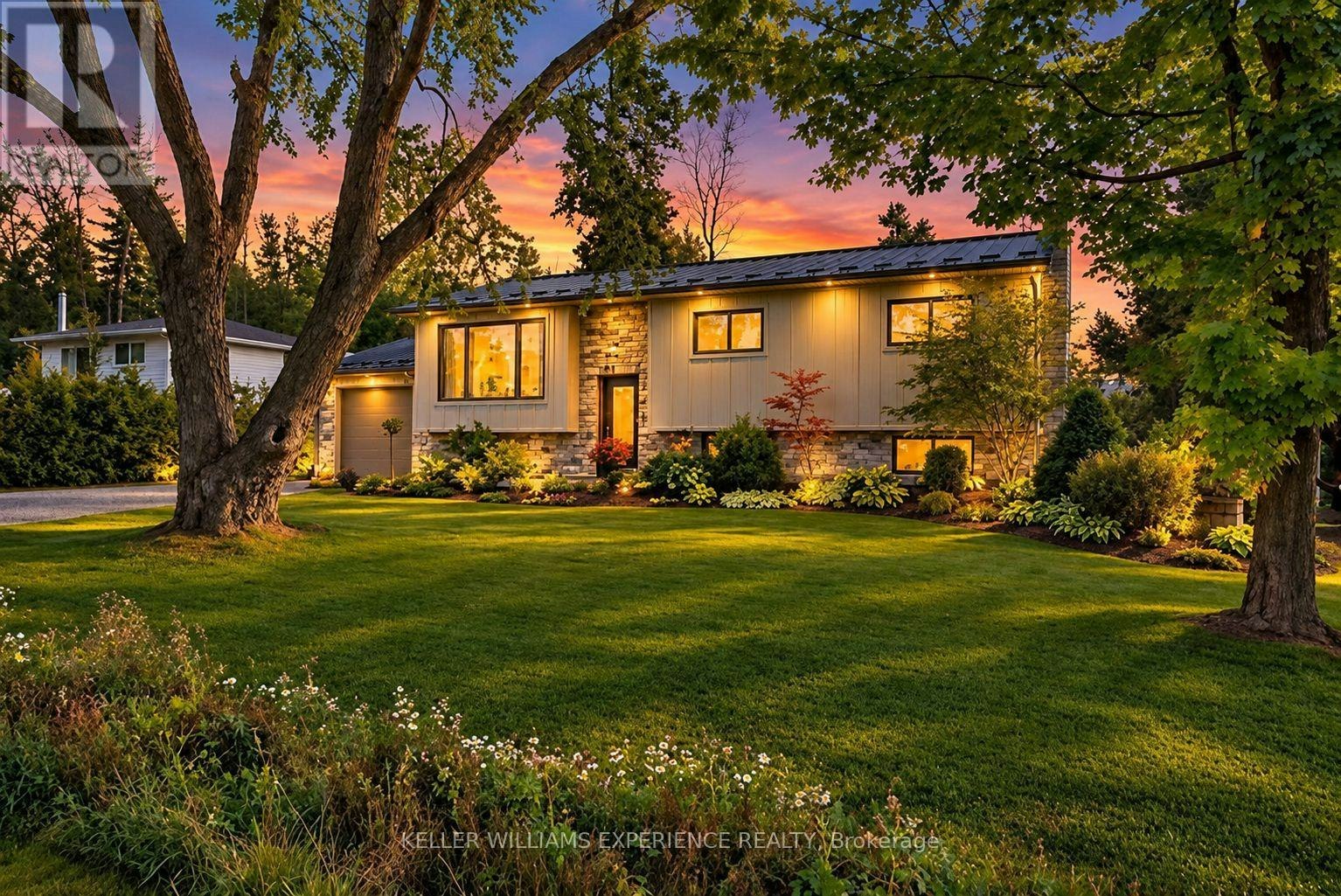 11 Barbara Avenue, Oro-Medonte, ON, L0L 2E0