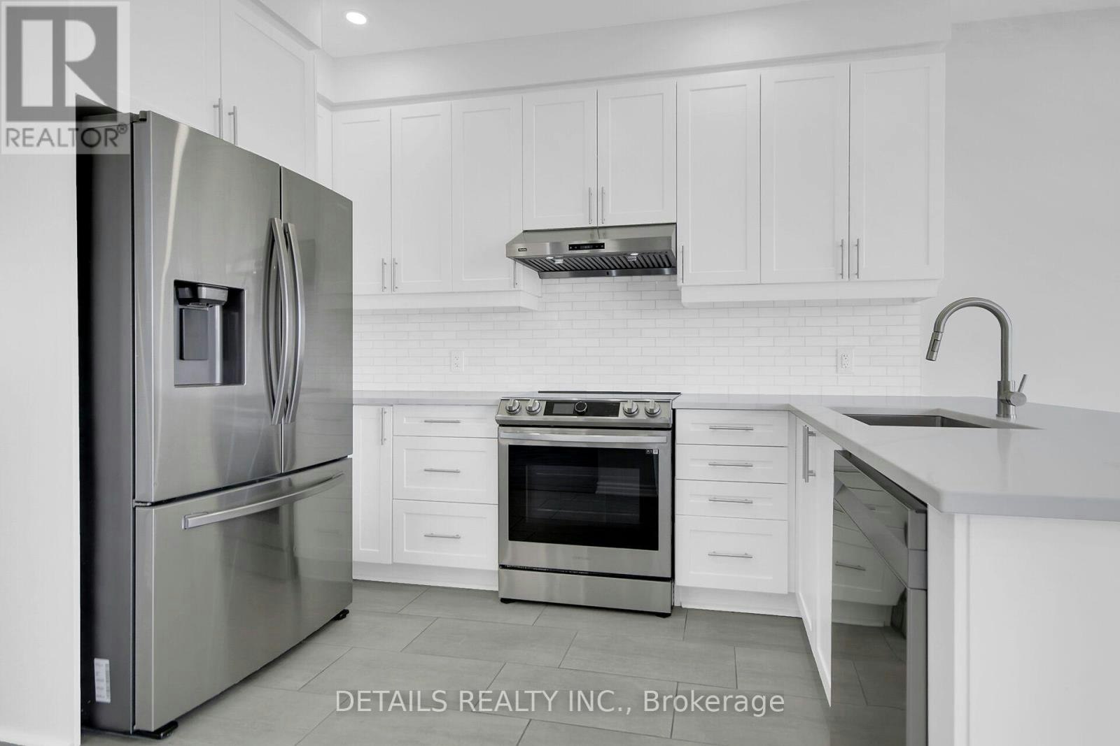 116 Unity Place, Ottawa, ON, K2S 2Y8 - 7