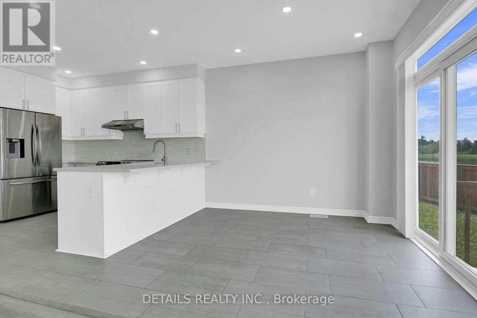 116 Unity Place, Ottawa, ON, K2S 2Y8 - 6