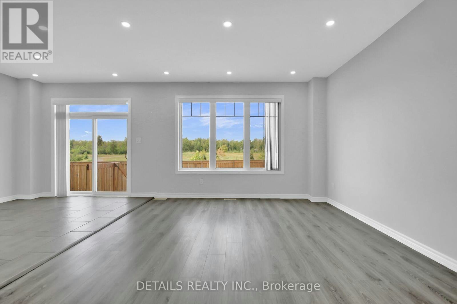 116 Unity Place, Ottawa, ON, K2S 2Y8 - 4