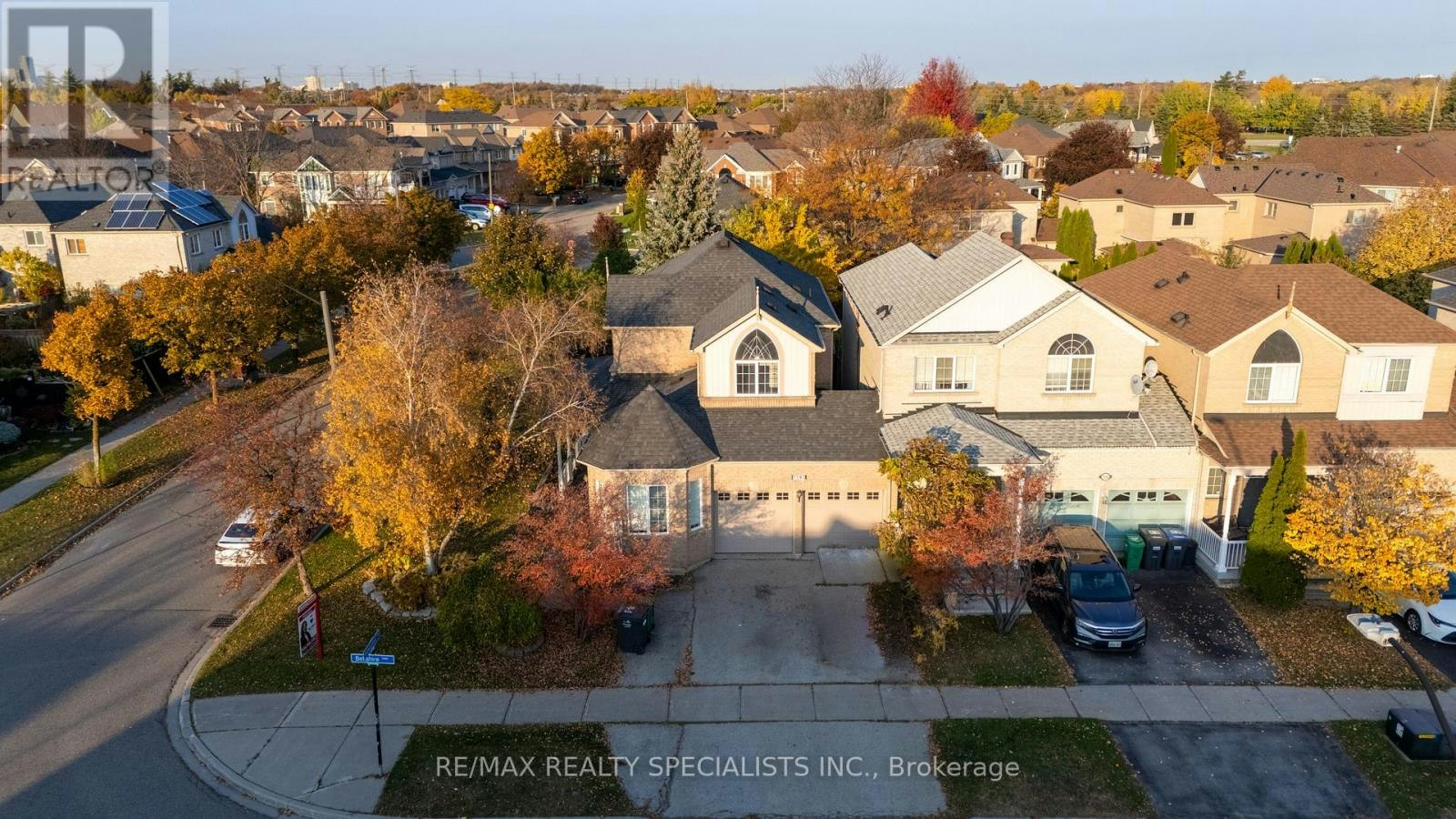 7283 Bellshire Gate, Mississauga, ON, L5N 7Y8