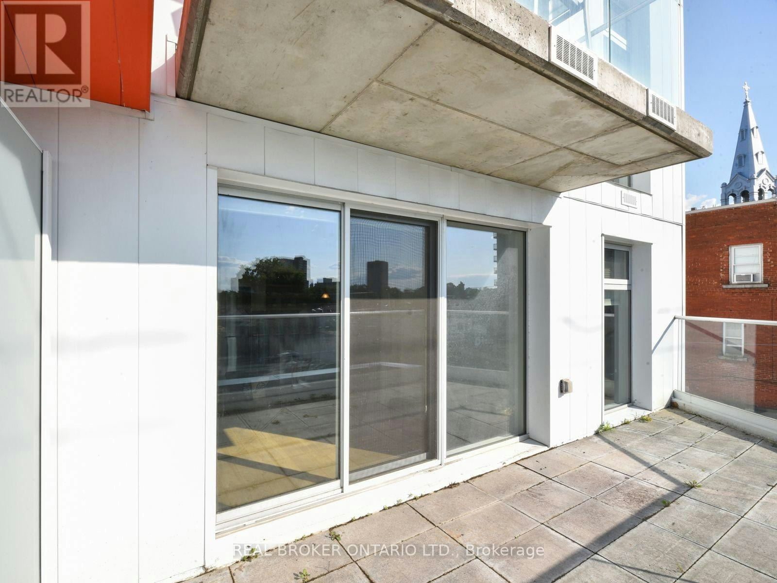 303-1000 Wellington Street W, Ottawa, ON, K1Y 2X9 - 23