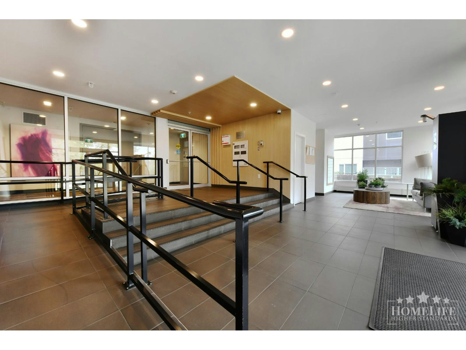 205-13963 105 Boulevard, Surrey, BC, V3T 0M9 - 2