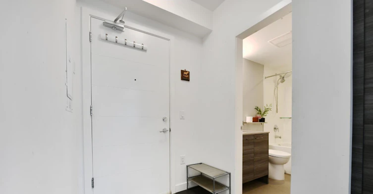 205-13963 105 Boulevard, Surrey, BC, V3T 0M9 - 3