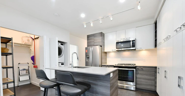 205-13963 105 Boulevard, Surrey, BC, V3T 0M9 - 7