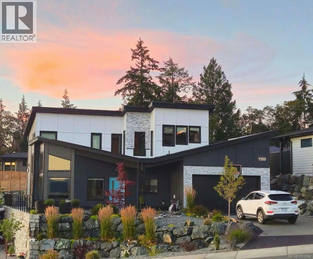1198 Viewtop Road, Duncan, BC, V9L 0H7