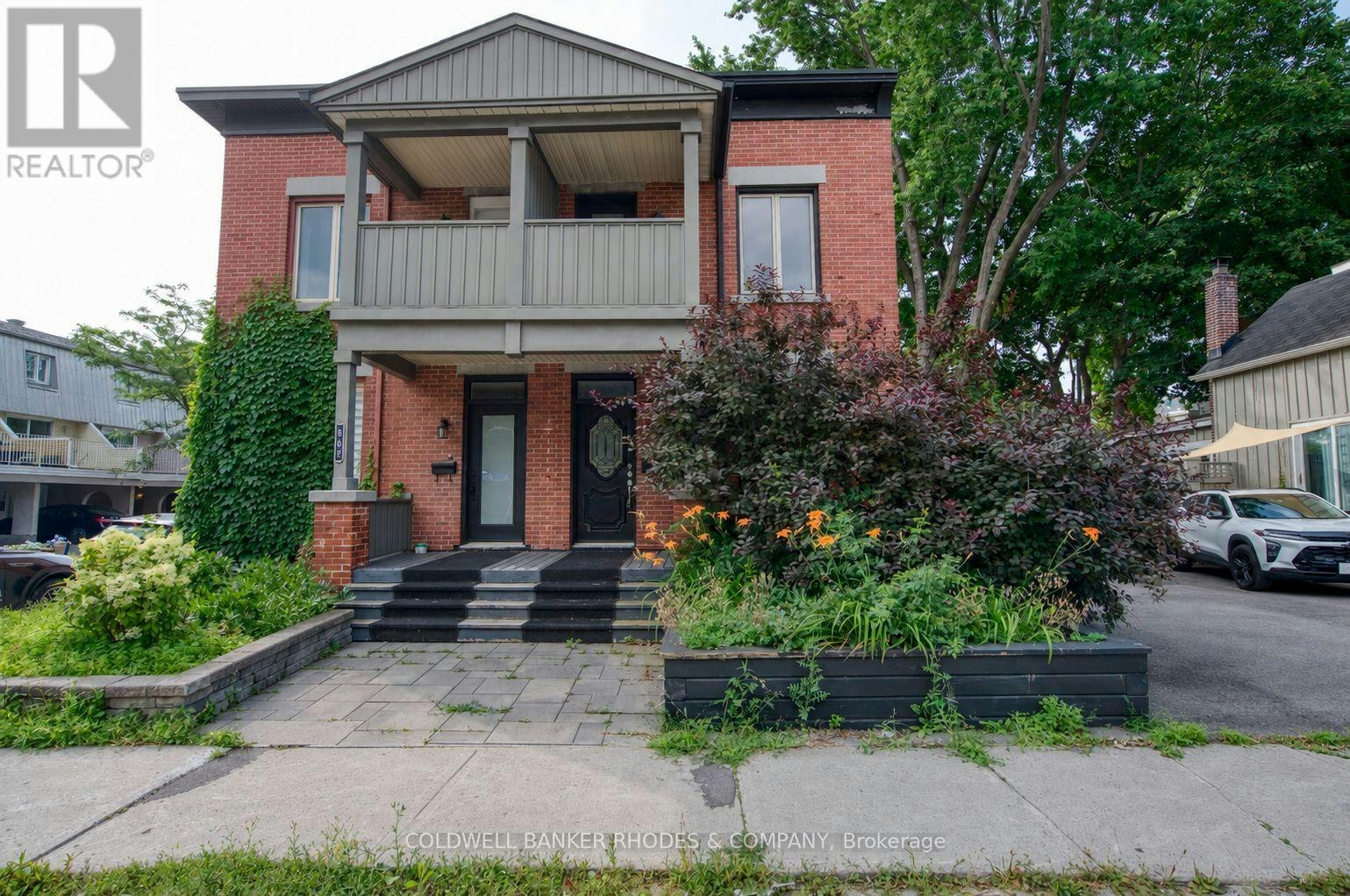 300 St Andrew Street, Ottawa, ON, K1N 5G7