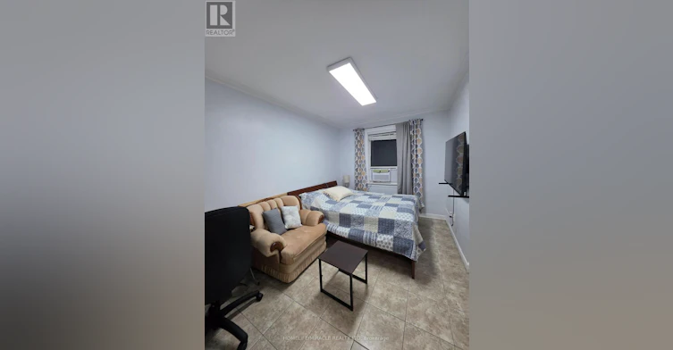 2-230 Bicknell Avenue, Toronto, ON, M6M 4G9 - 14