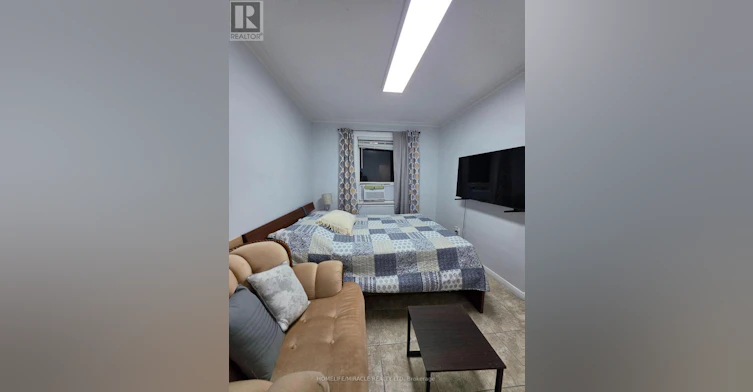 2-230 Bicknell Avenue, Toronto, ON, M6M 4G9 - 15