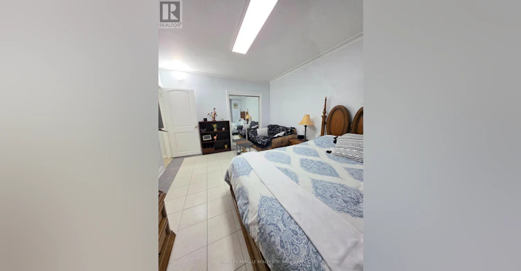 2-230 Bicknell Avenue, Toronto, ON, M6M 4G9 - 13