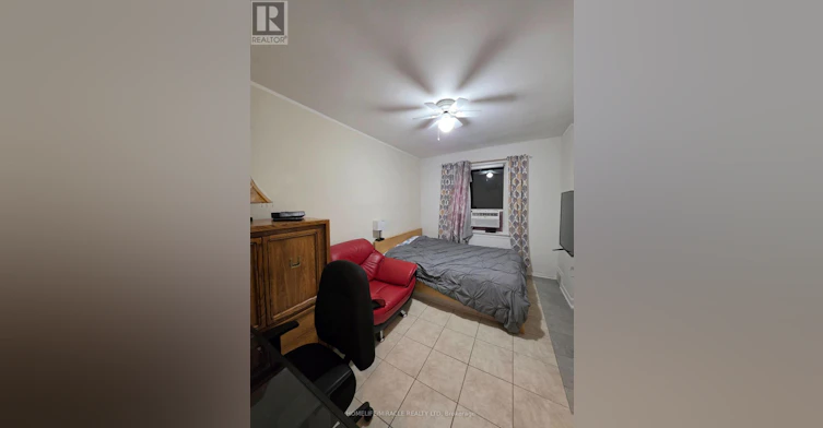 3-230 Bicknell Avenue, Toronto, ON, M6M 4G9 - 10