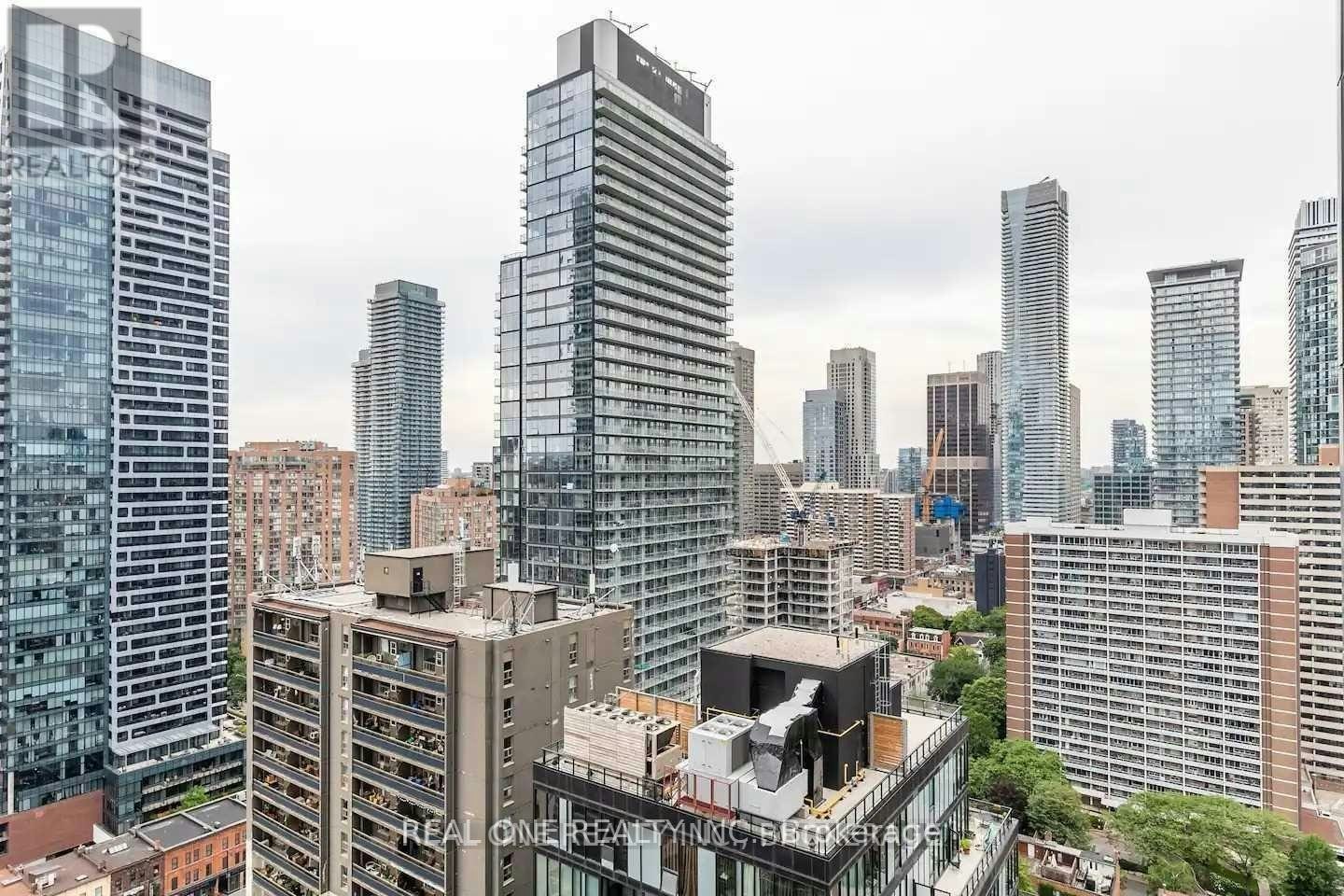 2710-28 Wellesley Street E, Toronto, ON, M4Y 0C4 - 9