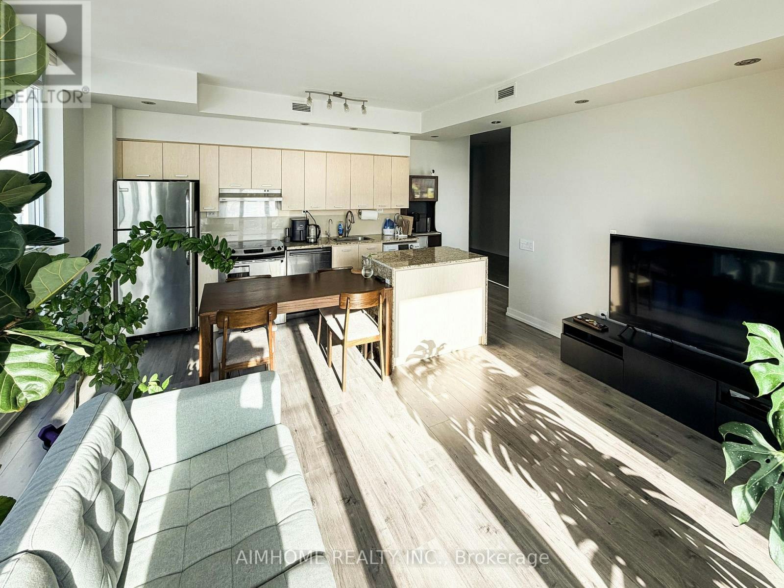 1802-29 Singer Court, Toronto, ON, M2K 0B3 - 12