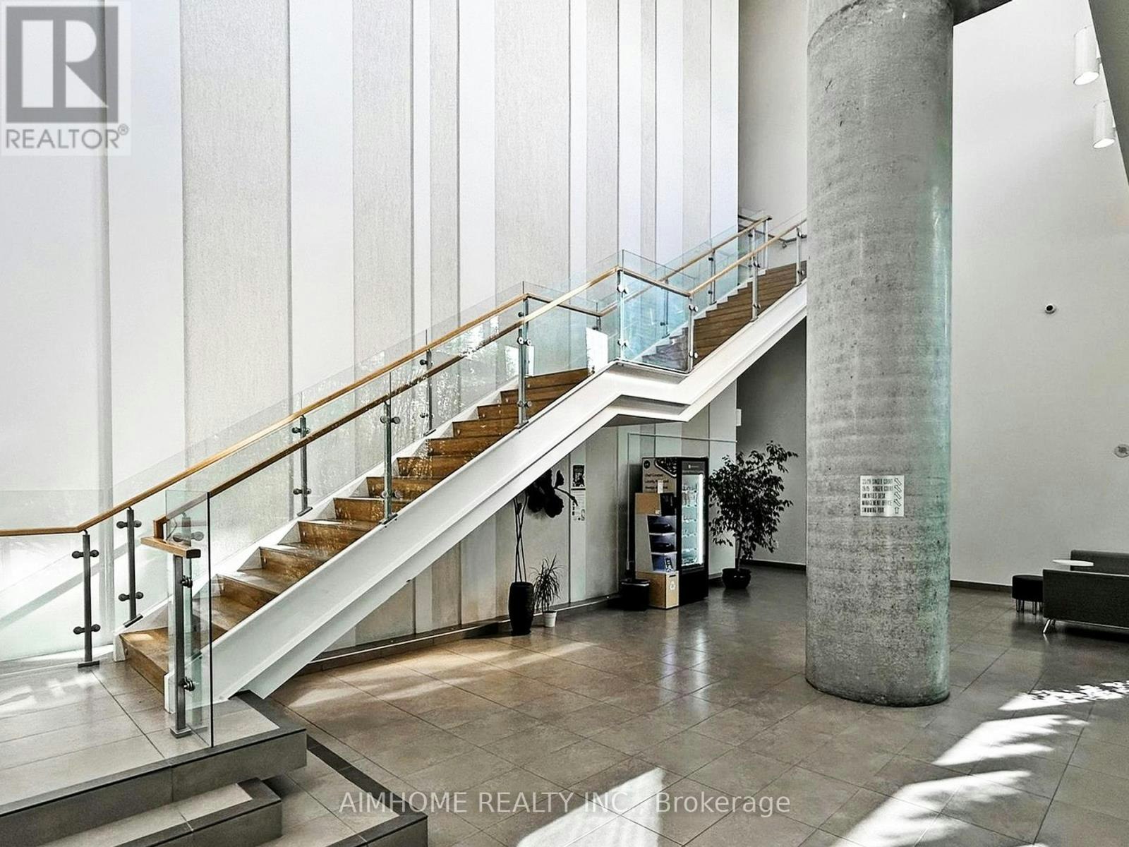 1802-29 Singer Court, Toronto, ON, M2K 0B3 - 5