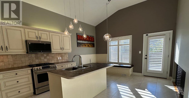 17 Willcher Drive, St. Catharines, ON, L2M 6R2 - 10