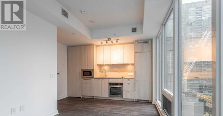 3611-115 Blue Jays Way, Toronto, ON, M5V 0N4 - 4