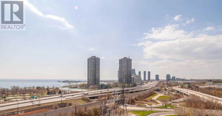 1110-105 The Queensway Avenue, Toronto, ON, M6S 5B5 - 10