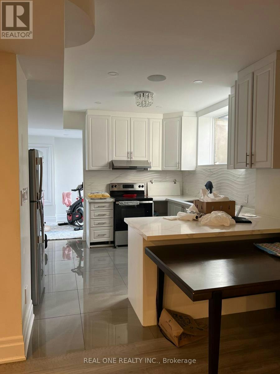 LOWER-350 Weighton Drive, Oakville, ON, L6K 2R4 - 3