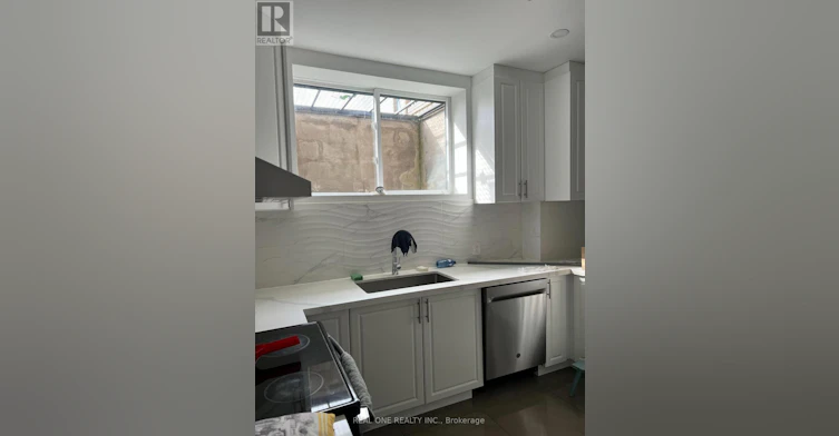 LOWER-350 Weighton Drive, Oakville, ON, L6K 2R4 - 13