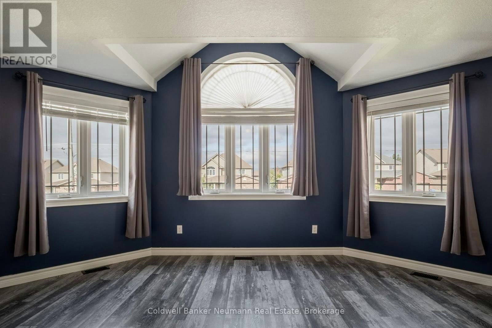 UPPER-367 Eastview Road, Guelph, ON, N1E 0J1 - 12