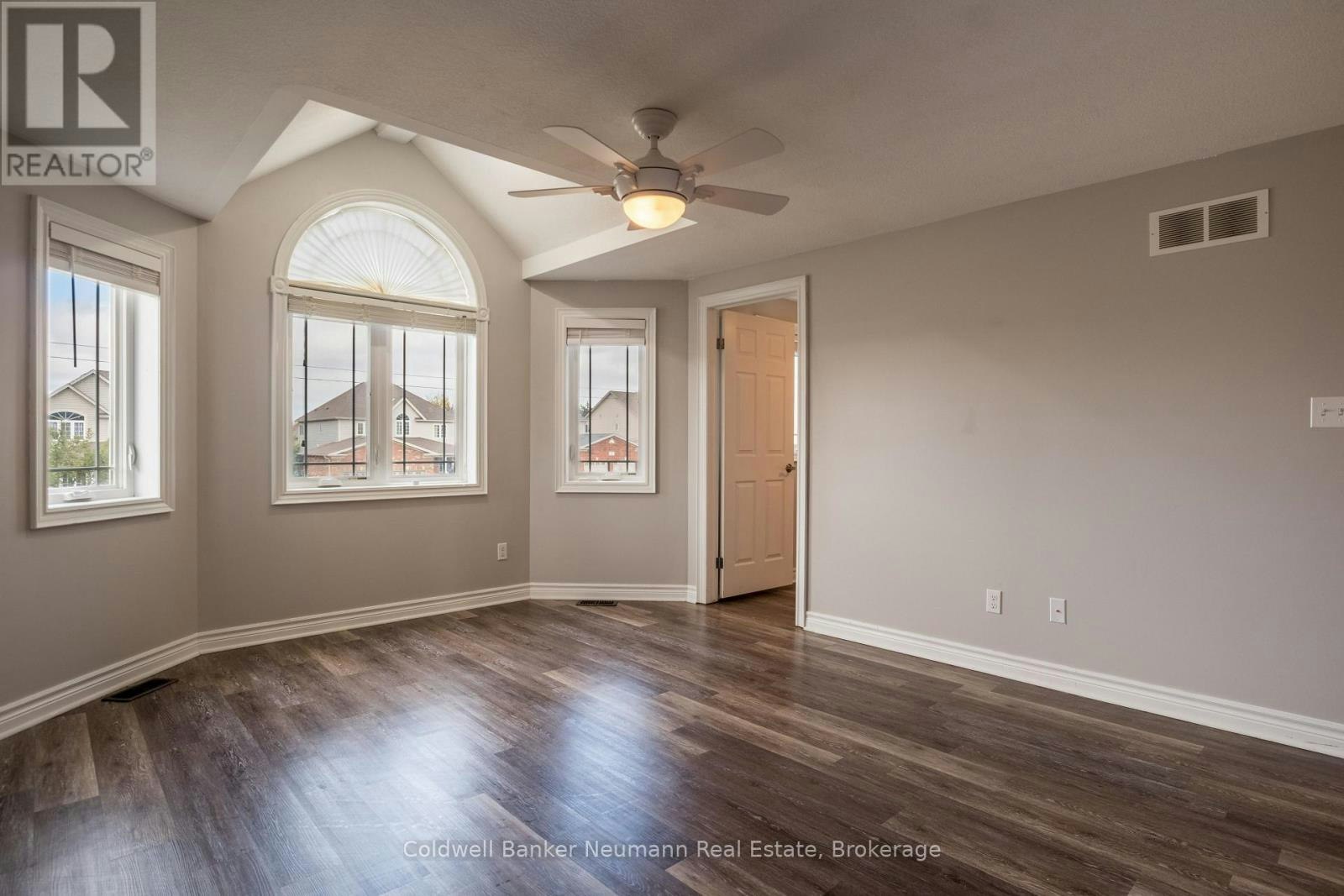 UPPER-367 Eastview Road, Guelph, ON, N1E 0J1 - 18