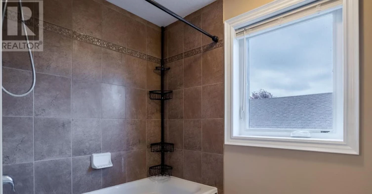 UPPER-367 Eastview Road, Guelph, ON, N1E 0J1 - 21