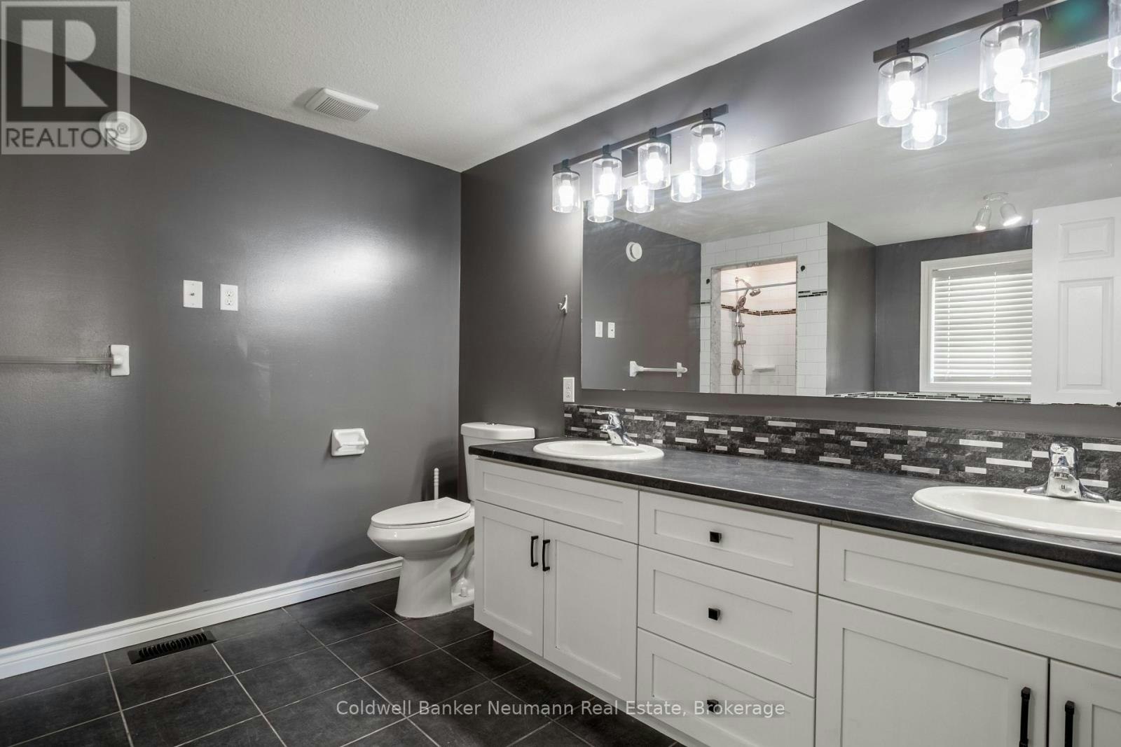 UPPER-367 Eastview Road, Guelph, ON, N1E 0J1 - 14
