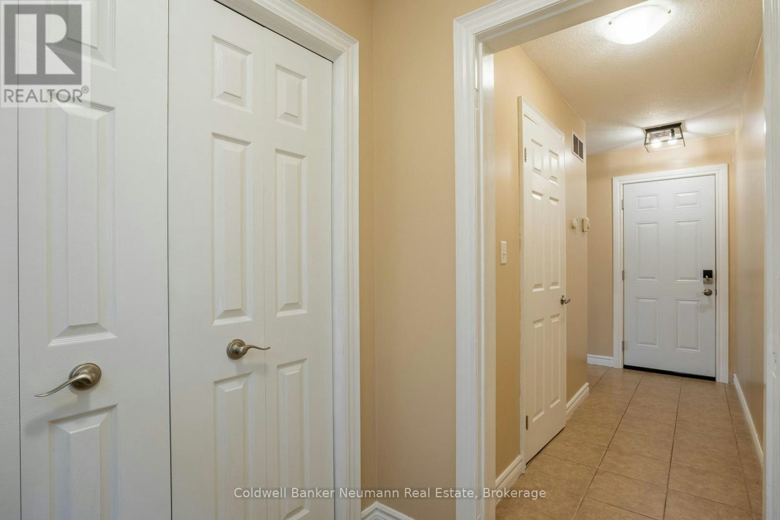 UPPER-367 Eastview Road, Guelph, ON, N1E 0J1 - 2