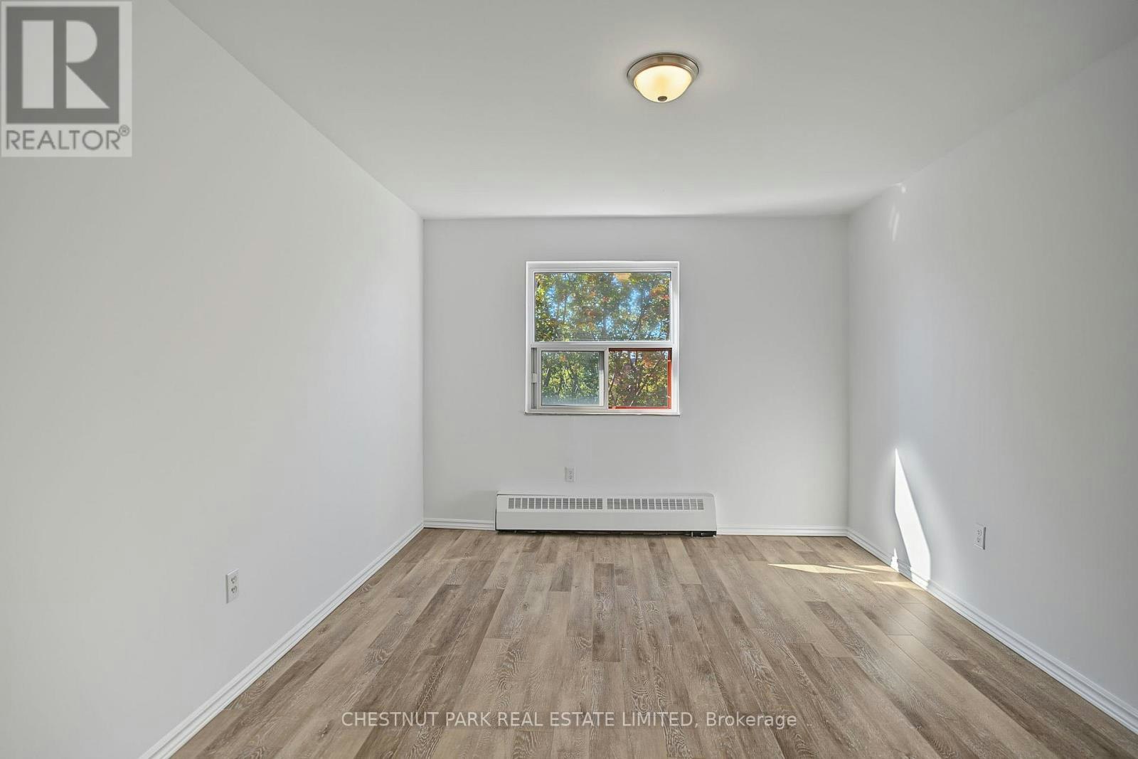 517-888 Glen Street, Oshawa, ON, L1J 5Z4 - 30