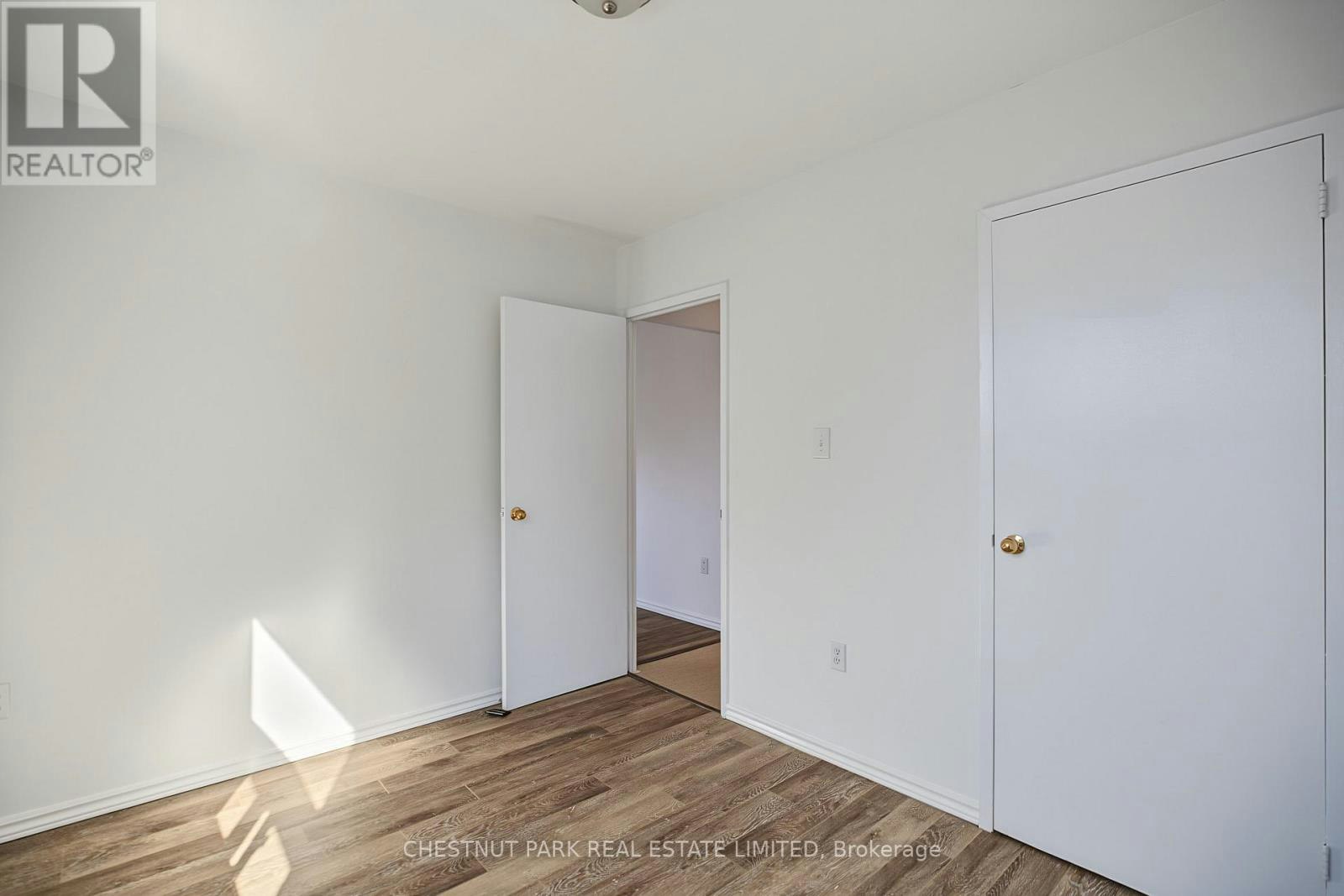 517-888 Glen Street, Oshawa, ON, L1J 5Z4 - 14