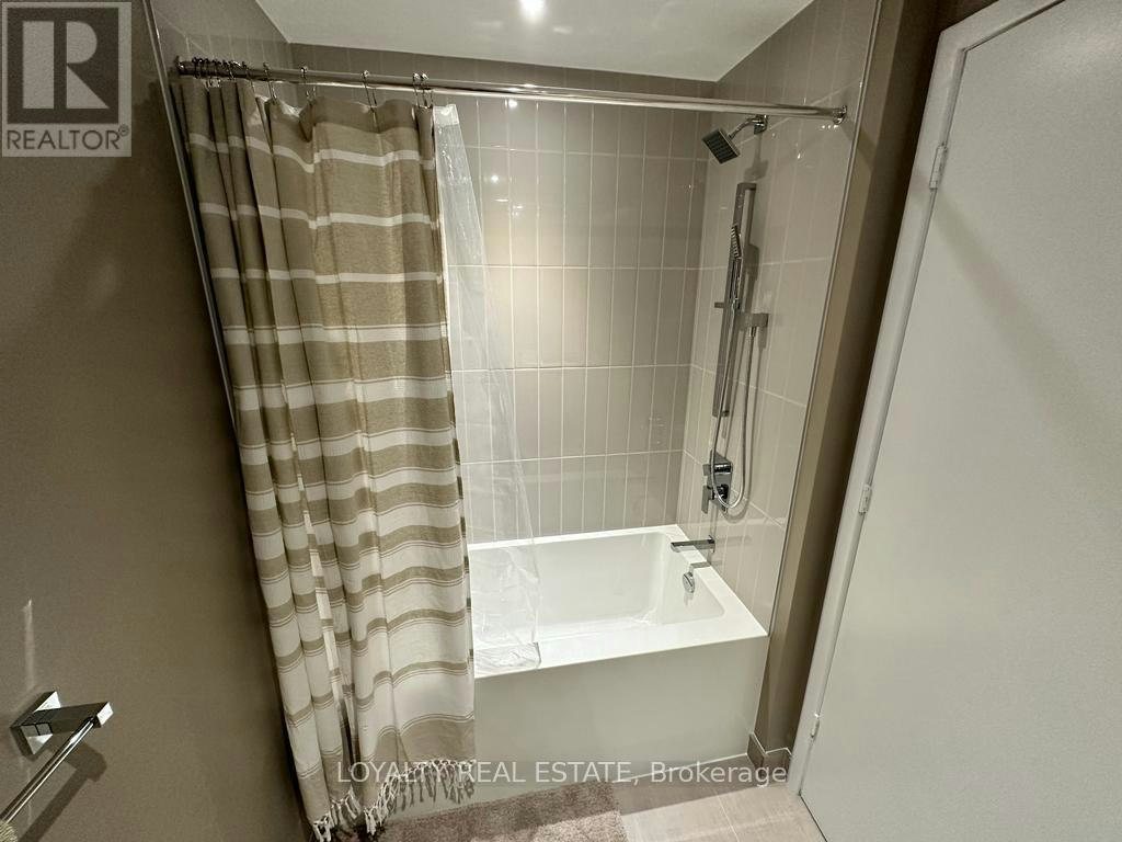 1812-3900 Confederation Parkway, Mississauga, ON, L5B 0M3 - 15