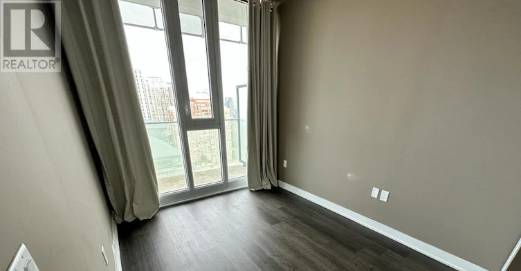 1812-3900 Confederation Parkway, Mississauga, ON, L5B 0M3 - 11
