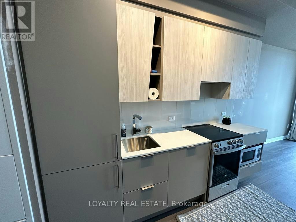1812-3900 Confederation Parkway, Mississauga, ON, L5B 0M3 - 6