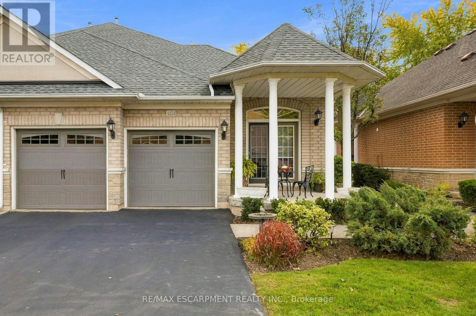 4151 Stonebridge Crescent, Burlington, ON, L7M 4N2