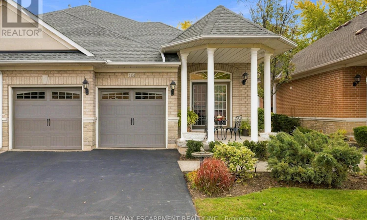 4151 Stonebridge Crescent