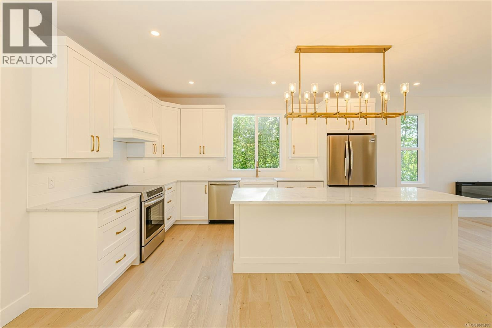 276 Tal Road, Lake Cowichan, BC, V0R 2G0