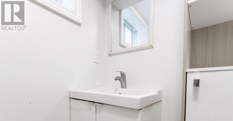 LOWER-32 Twenty Fourth Street, Toronto, ON, M8V 3N6 - 18