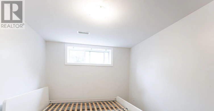 LOWER-32 Twenty Fourth Street, Toronto, ON, M8V 3N6 - 15