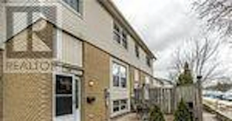 74-760 Berkshire Drive, London, ON, N6J 4A5 - 2